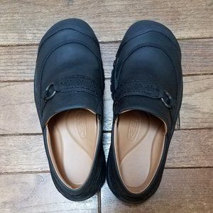 NWOT Keen 6.5 Black Women's Shoe